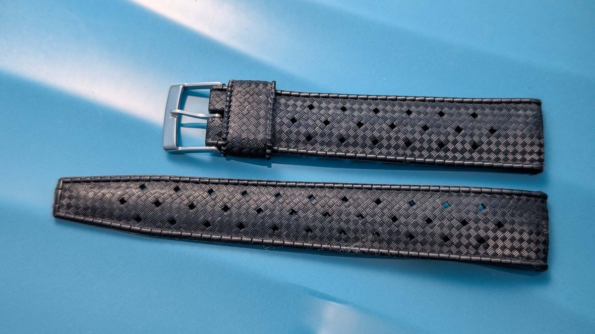 19 mm Tropic Strap Straight Ends 22520 NOS Strap / Bracelet