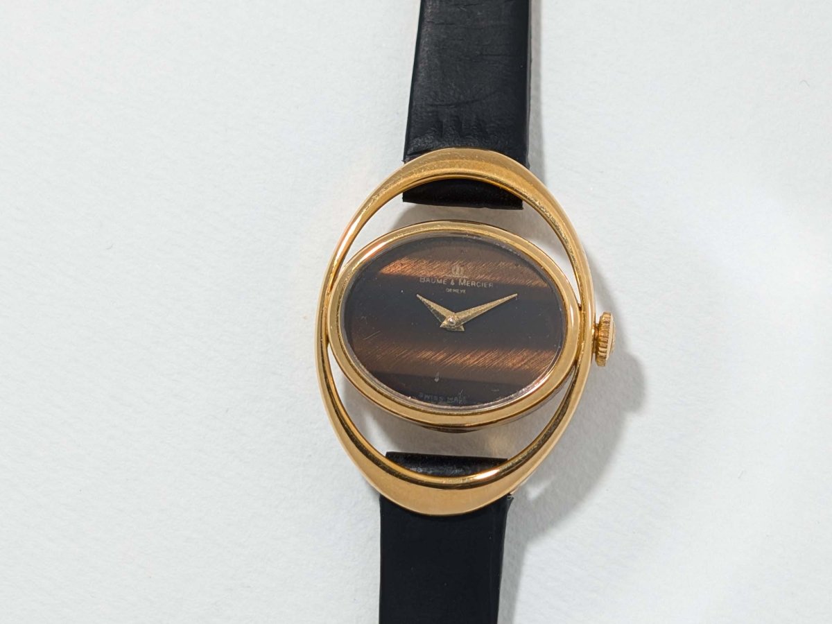Baume et Mercier 18K Gold Tigers Eye Dial Etrier Ref. 38308 Wristwatch