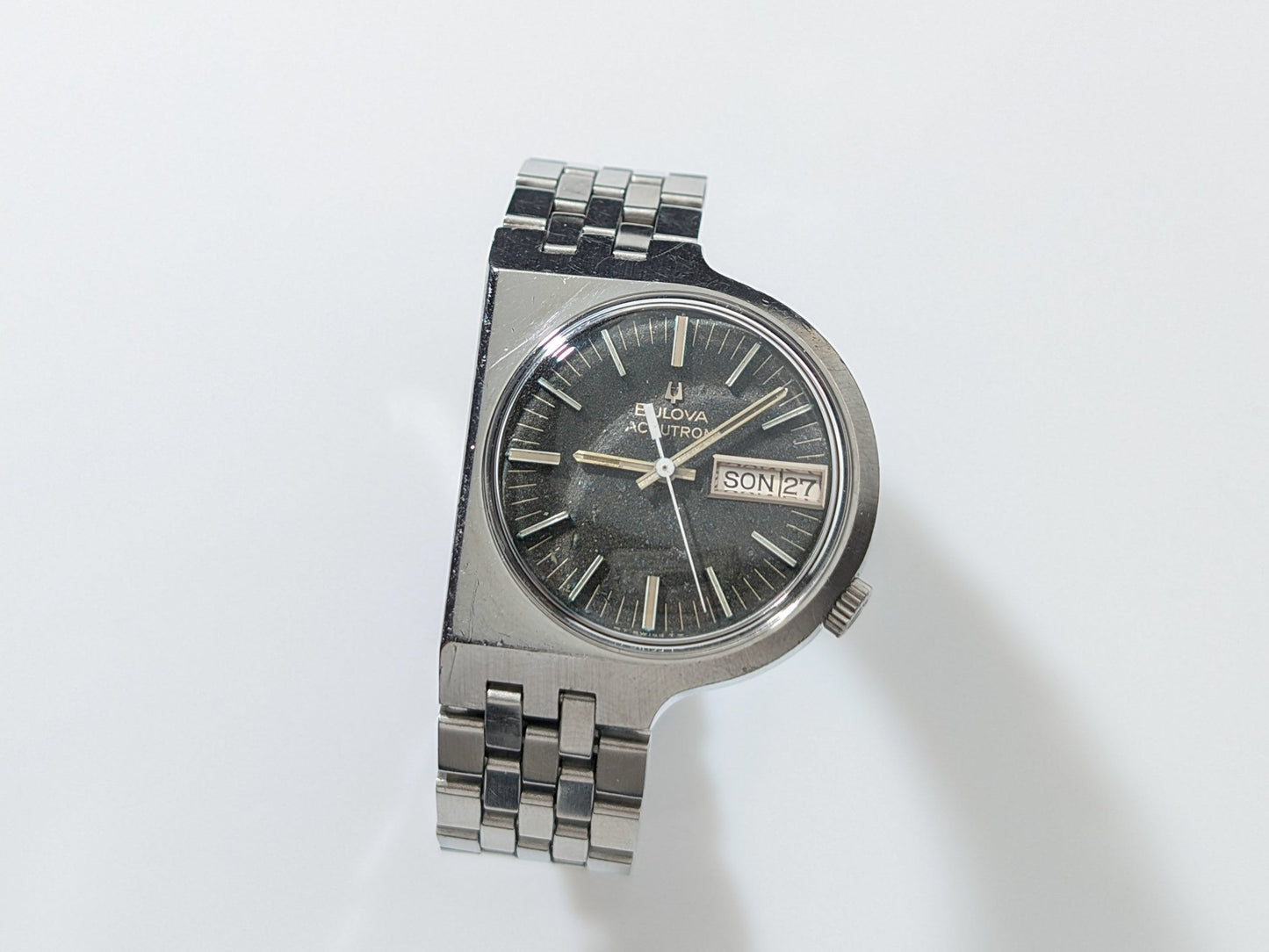 Bulova Accutron Asymmetric "D" Caliber 2182F Wristwatch