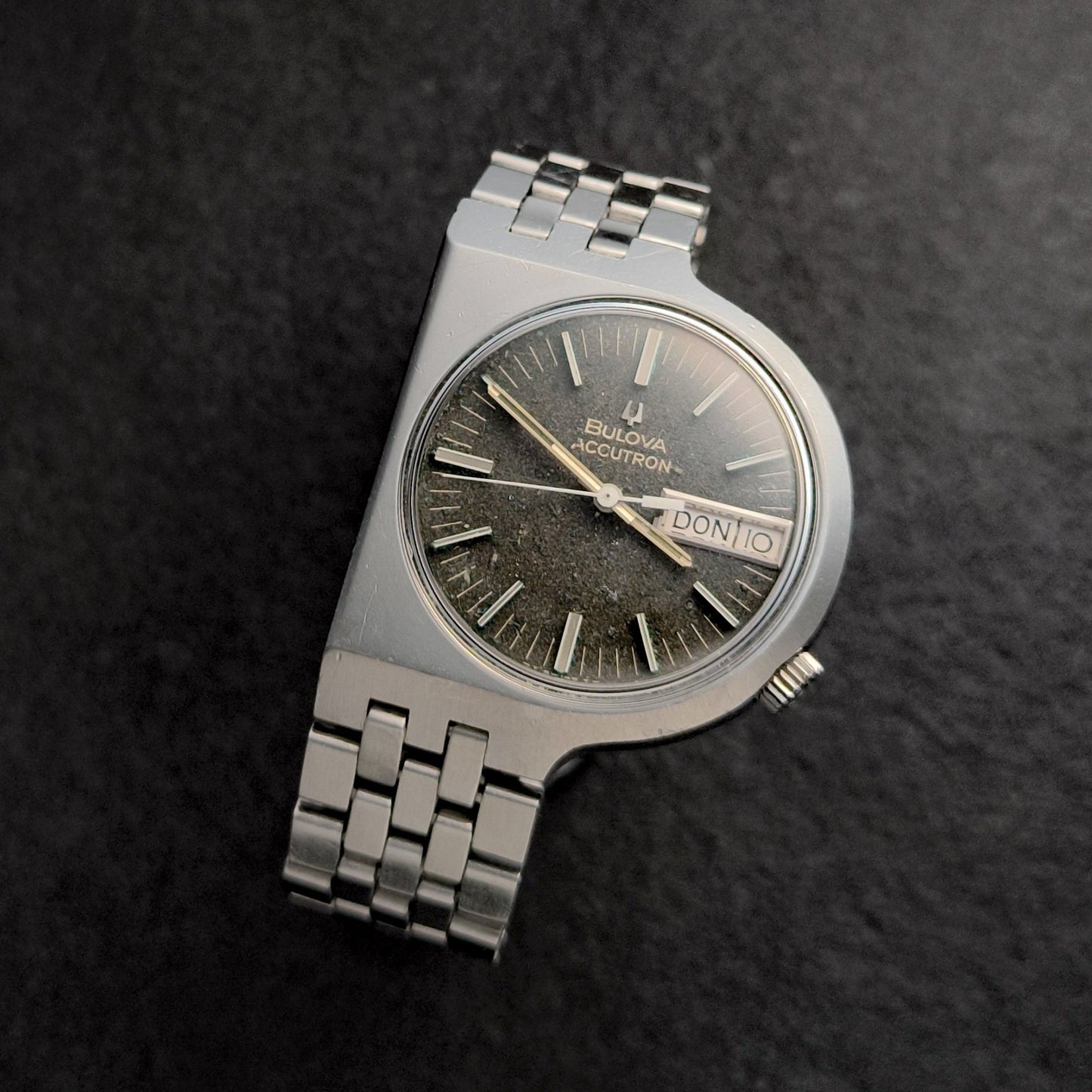 Bulova Accutron Asymmetric "D" Caliber 2182F Wristwatch