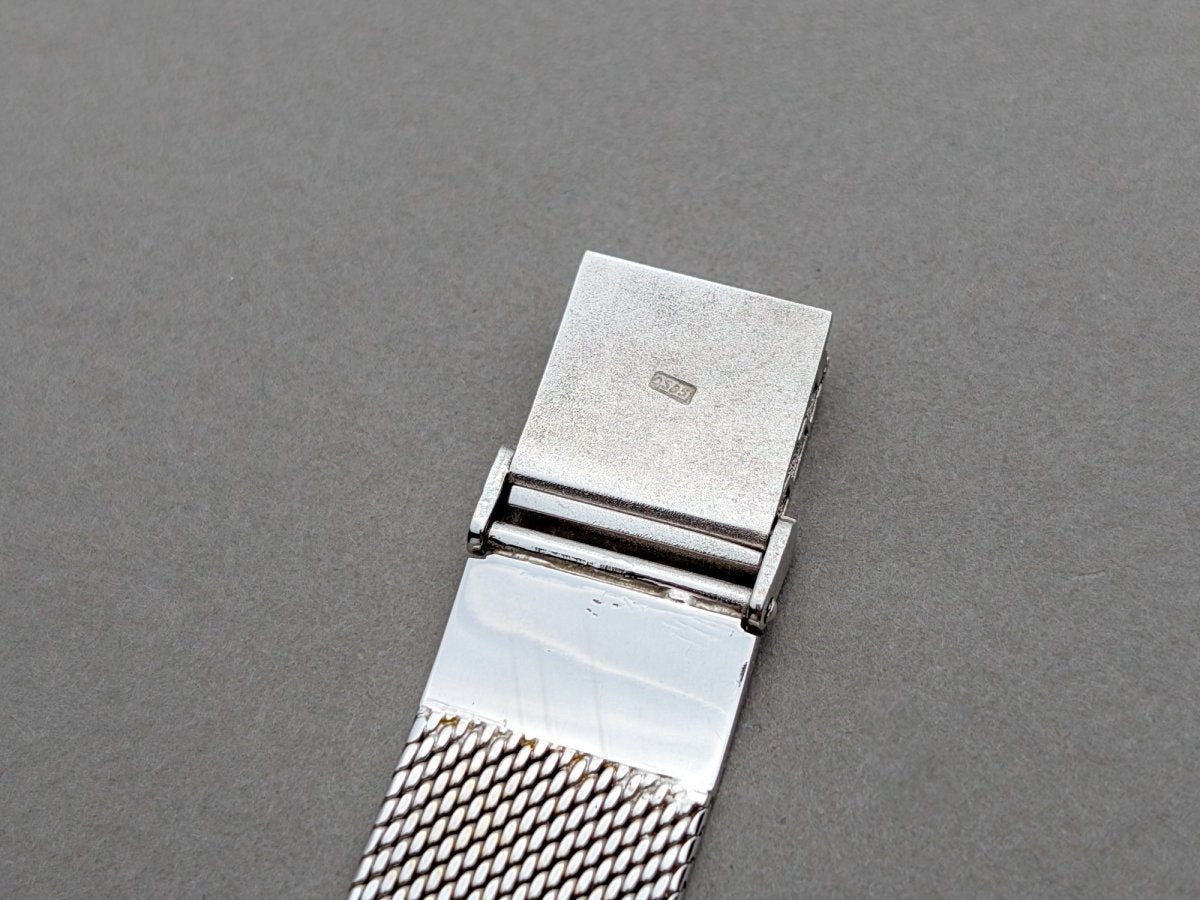 Dugena Sir 14k White Gold Bark Finish 24th December 1975 Wristwatch