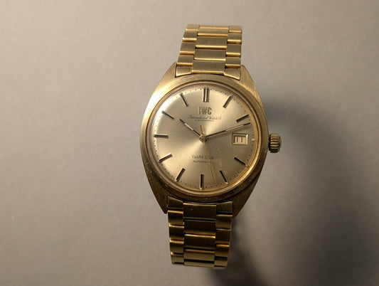 IWC Yacht Club 18k Gold R 811 A Wristwatch
