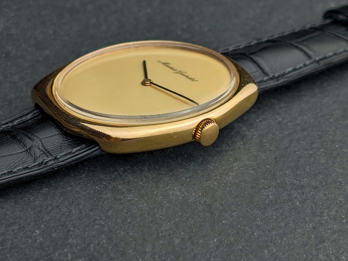Maurice Guerdat - Asymetrical Organic Shape - Gold
