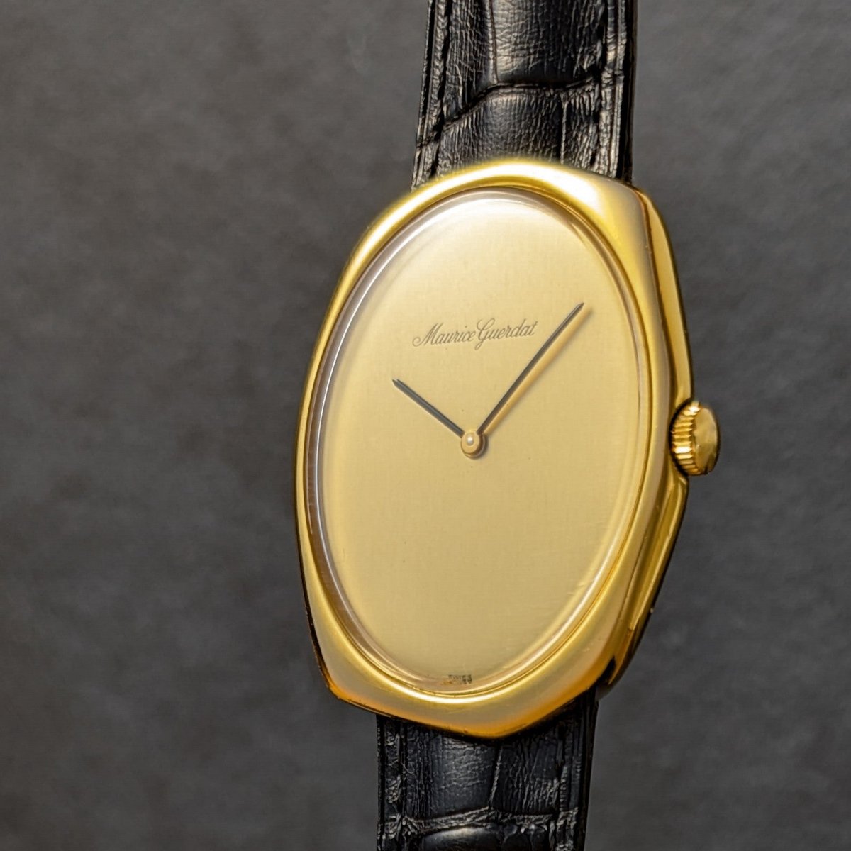 Maurice Guerdat - Asymetrical Organic Shape - "Slim Potato" Wristwatch