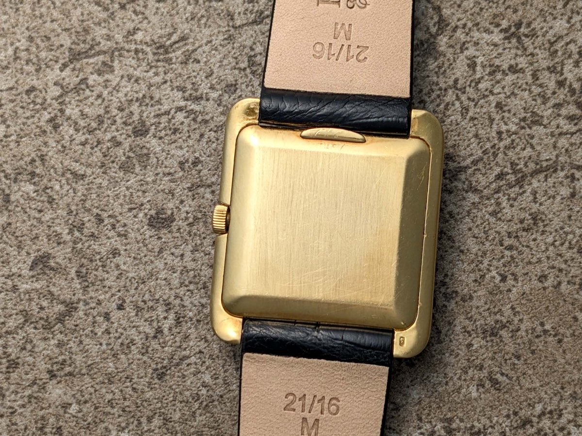 Movado Cioccolatone - Hobnail Mirror Dial - 18k Gold Wristwatch