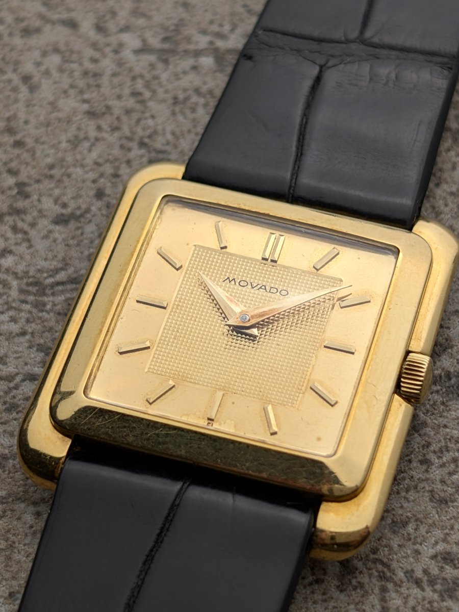 Movado Cioccolatone - Hobnail Mirror Dial - 18k Gold Wristwatch