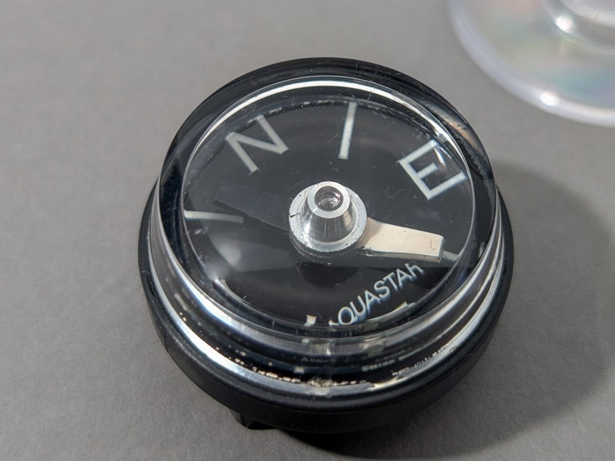 NOS Aquastar Button Gauge Strap Dive Compass Collectible