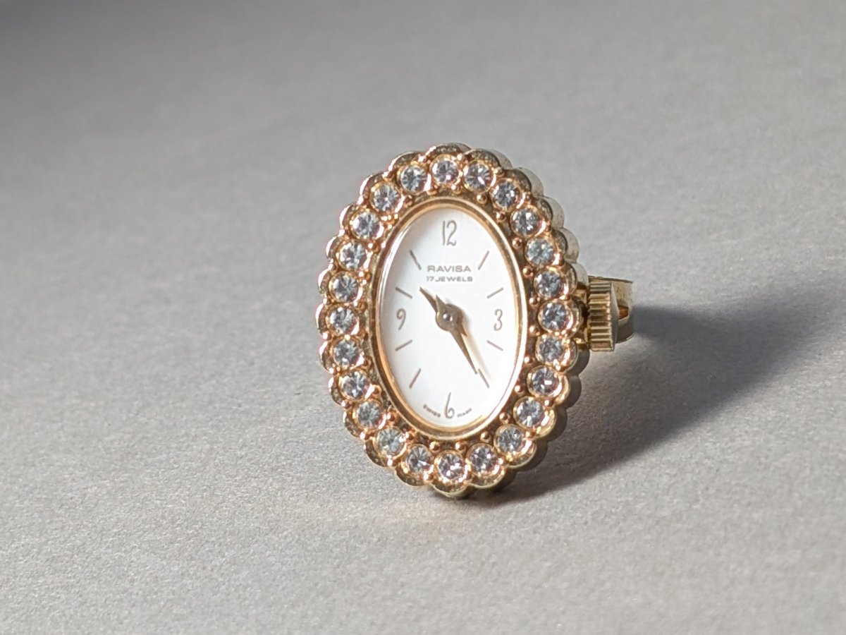 Ravisa Ring Watch Gold Plated Mechanical Movement 1970s Ring Watch