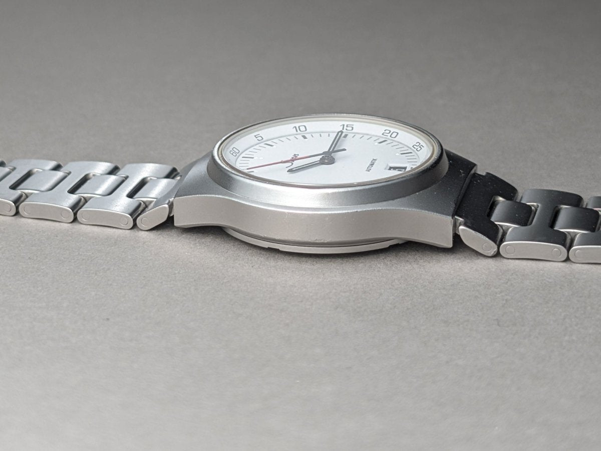 Sinn 444 Sportuhr White Dial Steel Bracelet Wristwatch