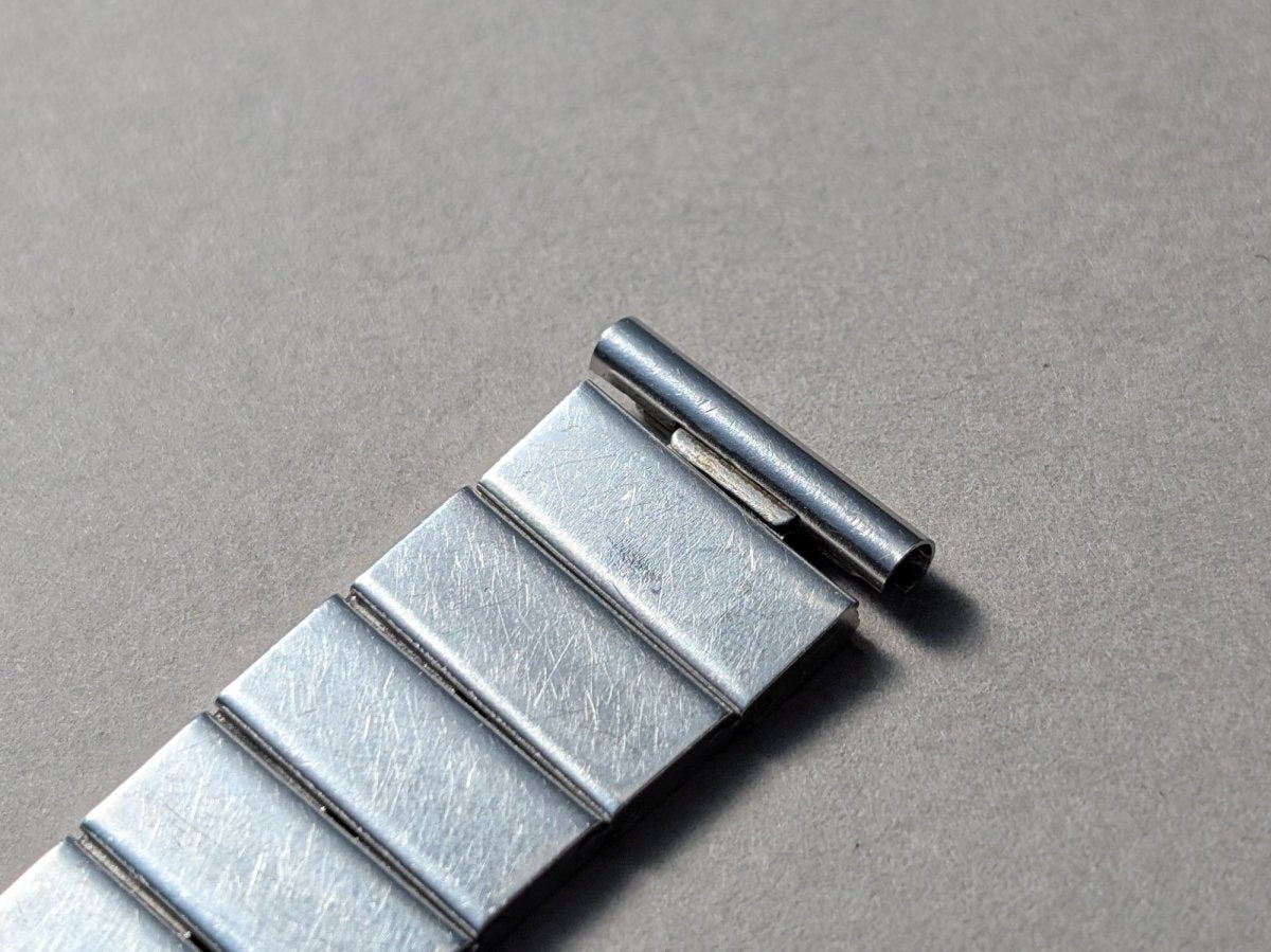 Vintage 18 mm Stainless Steel Bracelet Sporty Strap / Bracelet