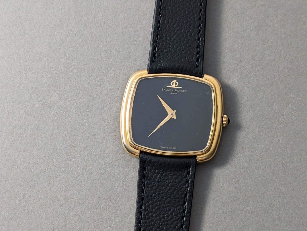 Baume & Mercier 18k Gold Stepped Case Black Dial Wristwatch