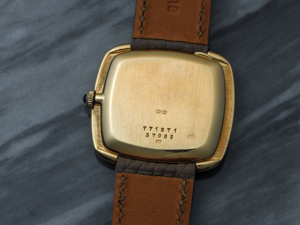 Baume & Mercier 18k Gold Stepped Case Gold Dial 37089 Wristwatch