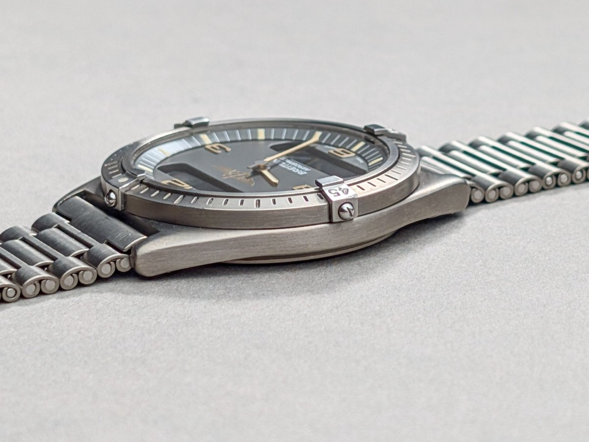 Breitling Aerospace Ref. F56059 L Grey Dial NSA Bracelet Wristwatch