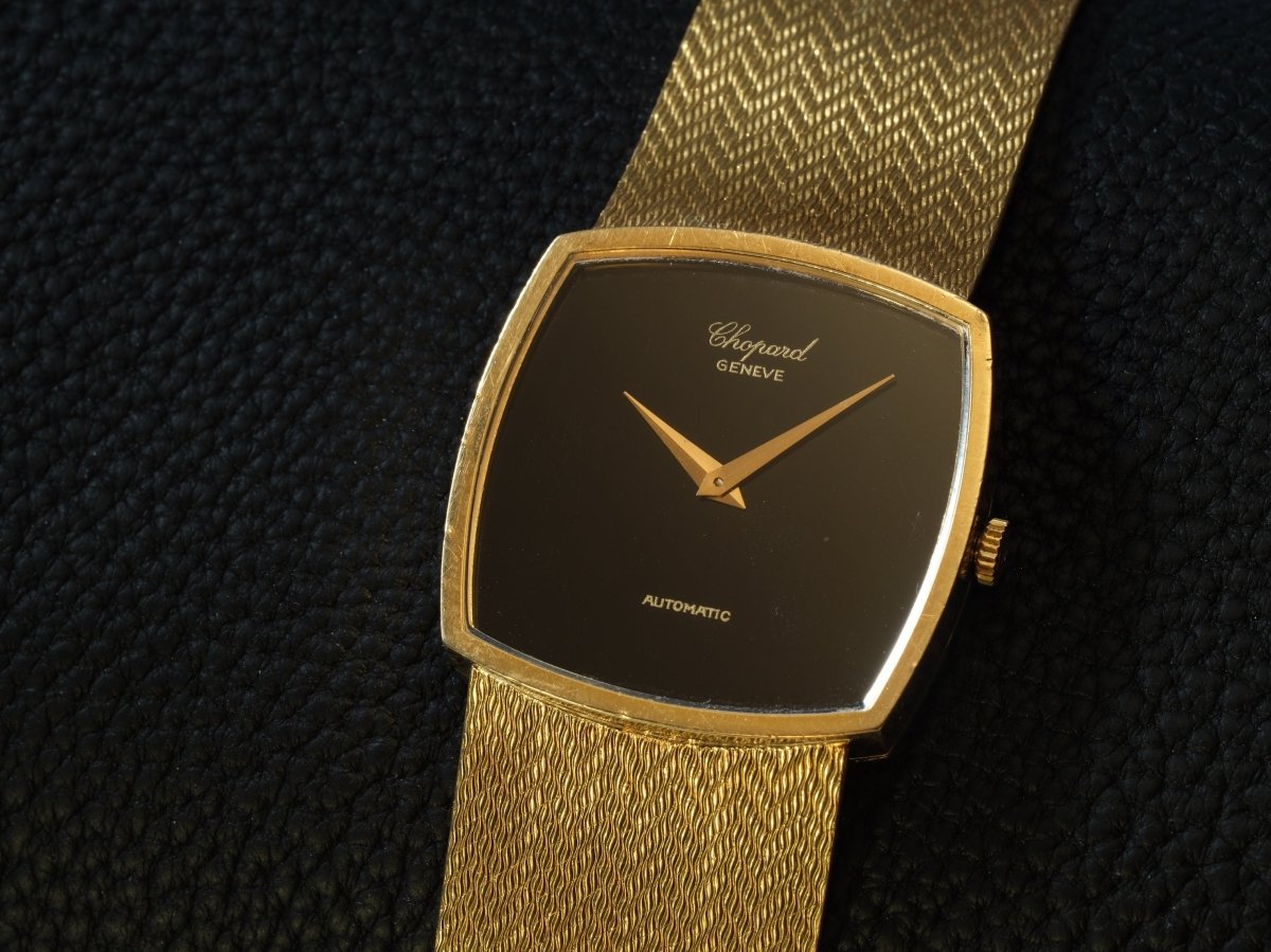 Chopard 2082-1 18k Gold Black Dial Automatic Watch