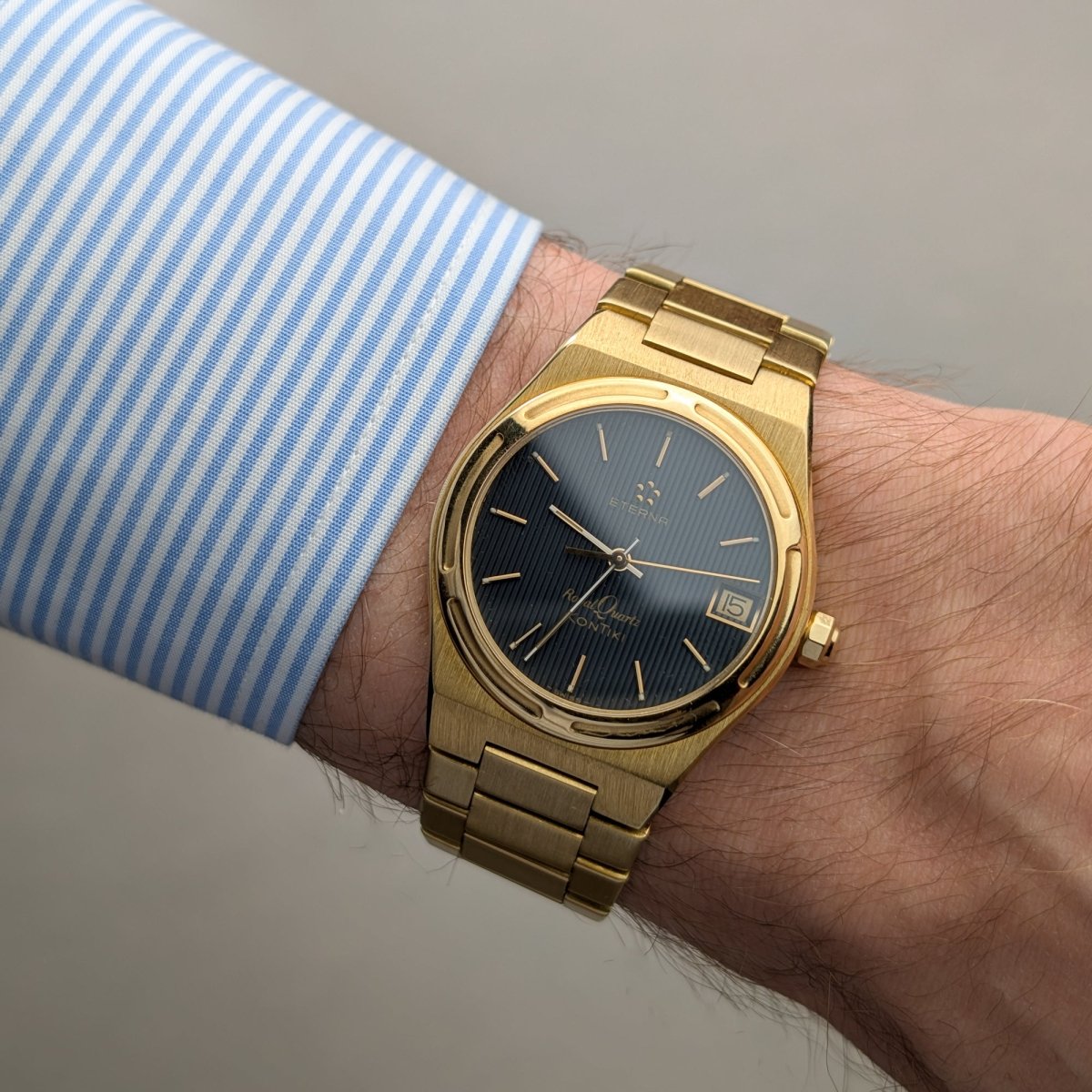 Eterna Kontiki Royal Quartz 18k Gold Ref 729 1505 68 Wristwatch