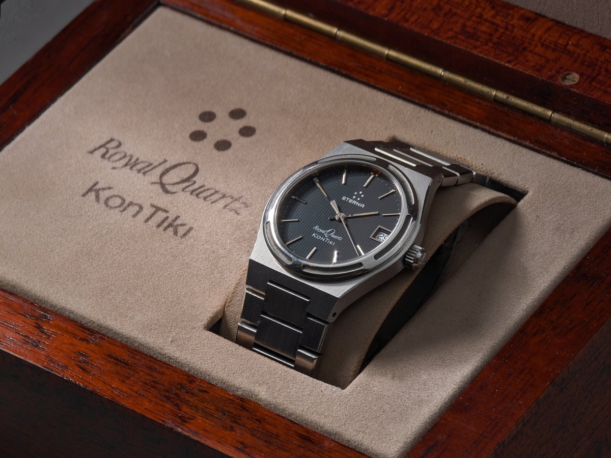 Eterna Kontiki Royal Quartz 729 1505 41 Mahogany Box Wristwatch