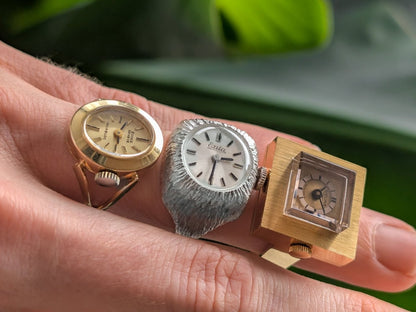 Exita Ring Watch Silver Bark Finish Manual Movement Ring Watch
