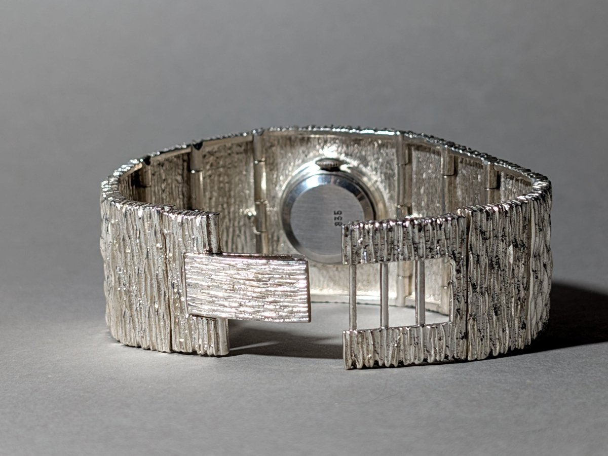 Extraordinary Exquisit 70s Silver Watch Bark Finish Wristwatch