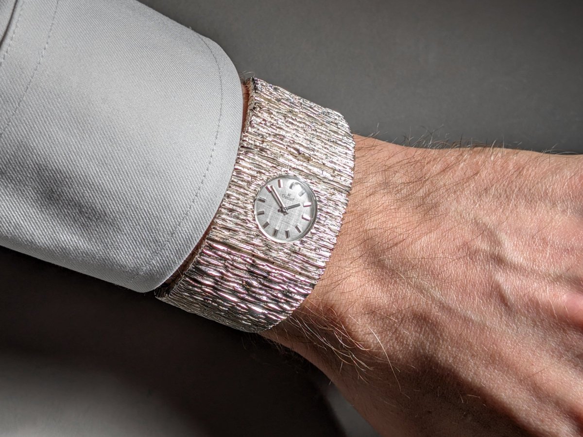 Extraordinary Exquisit 70s Silver Watch Bark Finish Wristwatch