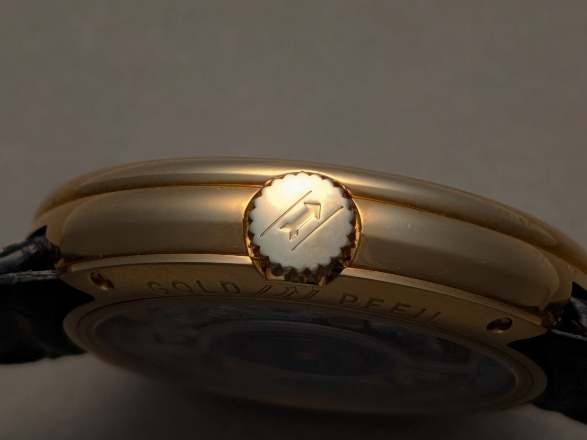 Goldpfeil x Antoine Preziuso GPAP 22103 18k Gold Handengraved Movement Wristwatch