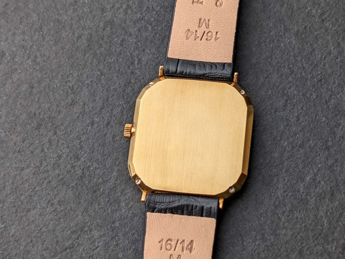 IWC Ref. 3870 Ultra Thin 90s Gold Dress Watch Black Dial Rectangular 10bps IWC Ref. 3870 Ultra Thin 90s Gold Dress Watch Black Dial Rectangular 10bps