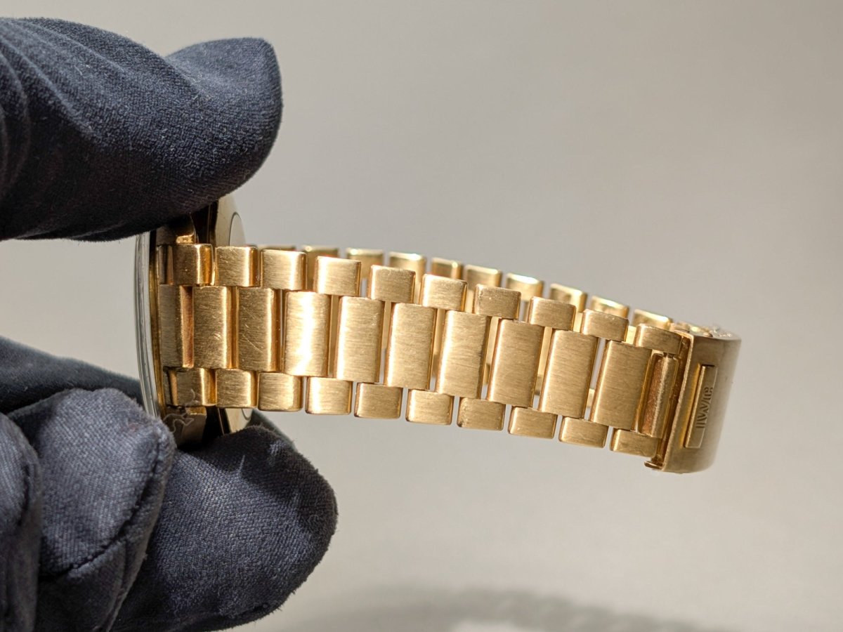 IWC Yacht Club 18k Gold R 811 A Wristwatch