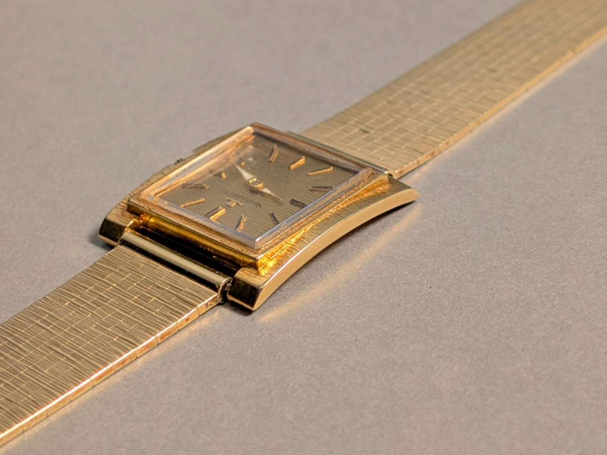 Jaeger - LeCoultre 18k Gold Bark Finish Rectangular Ref. 9006 Wristwatch