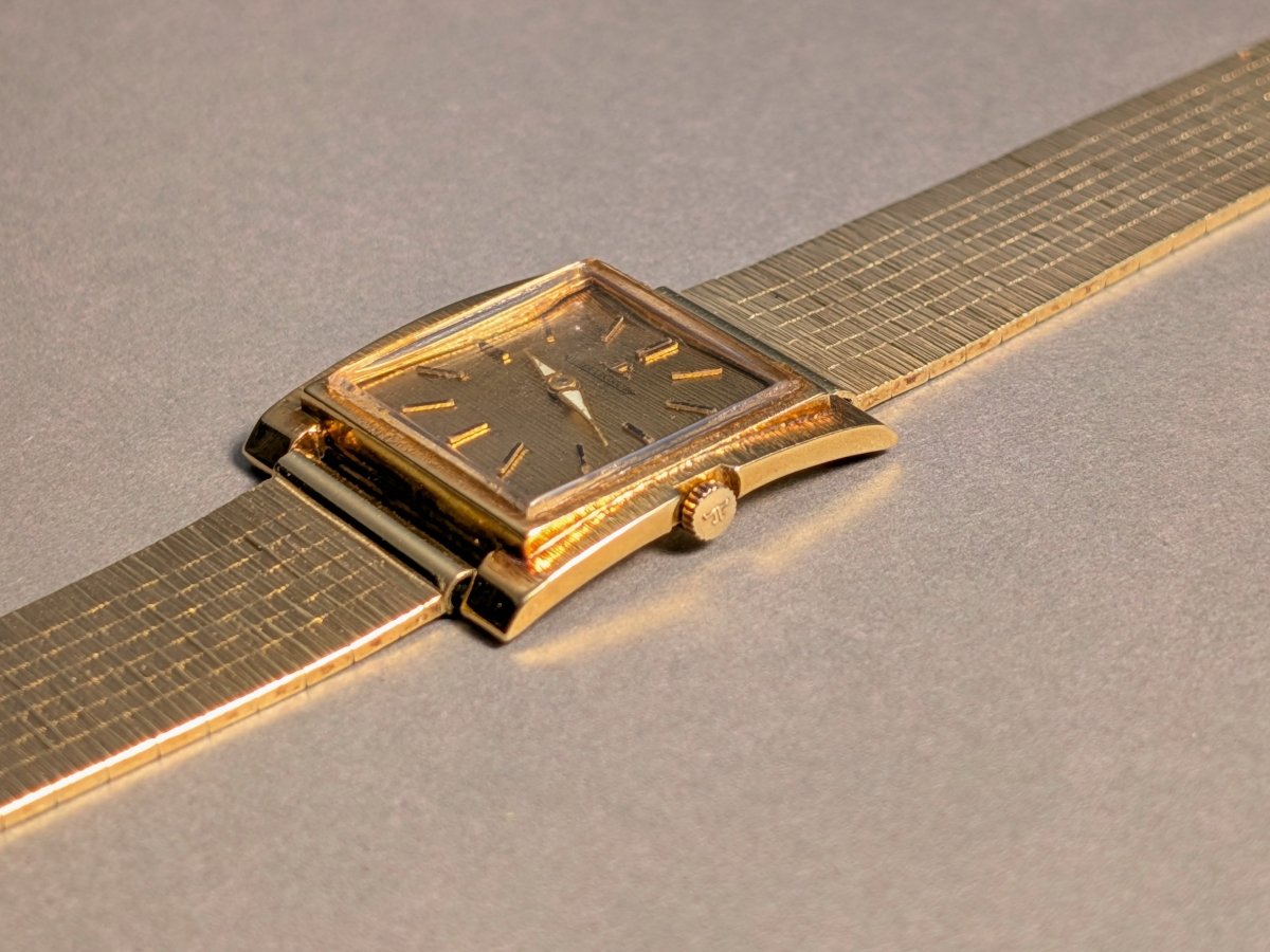 Jaeger - LeCoultre 18k Gold Bark Finish Rectangular Ref. 9006 Wristwatch