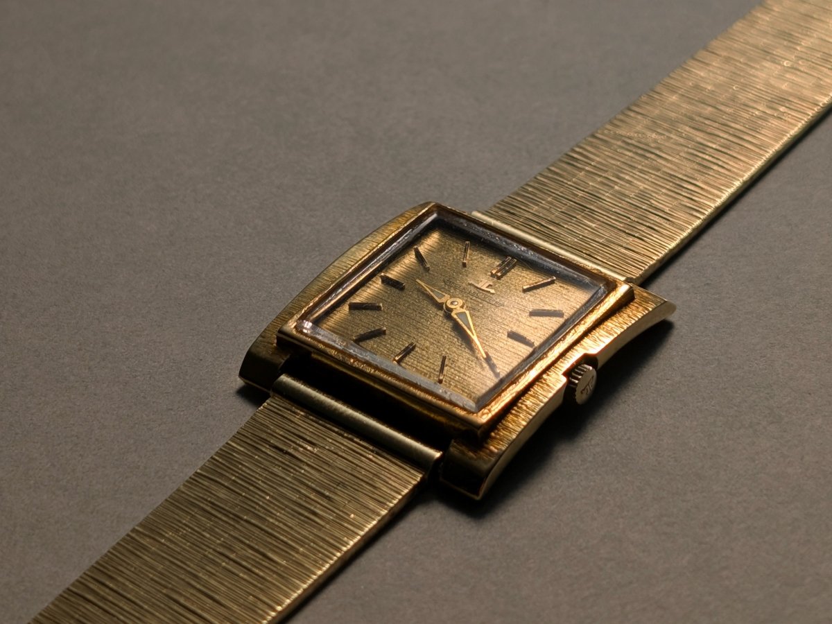 Jaeger - LeCoultre 18k Gold Bark Finish Rectangular Ref. 9006 Wristwatch