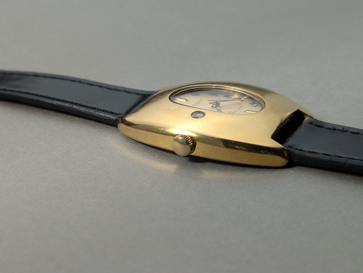 Maurice Guerdat Spyhole Offset Date Automatic Wristwatch