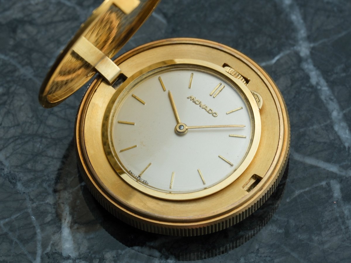 Movado Saint Christopher Coin Watch Yellow Gold Clock