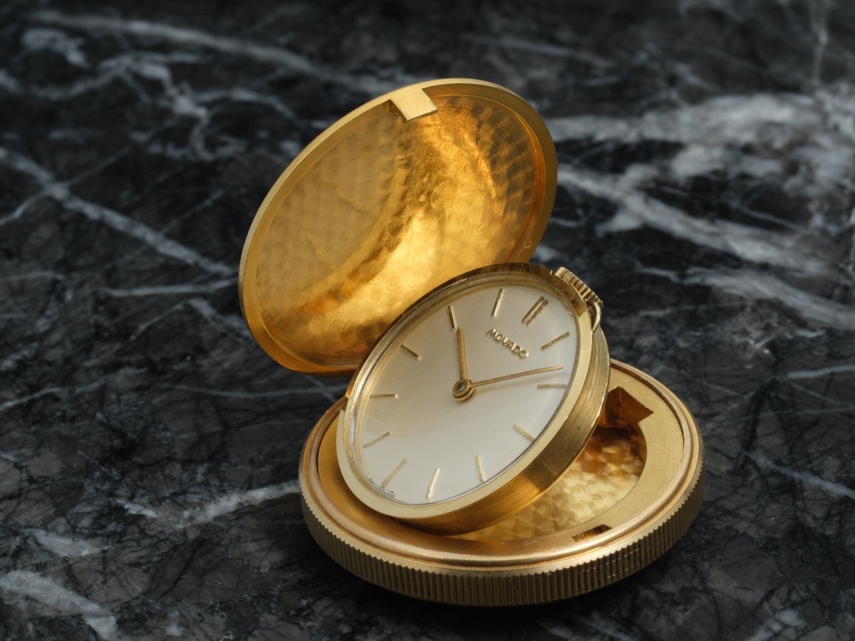 Movado Saint Christopher Coin Watch Yellow Gold Clock