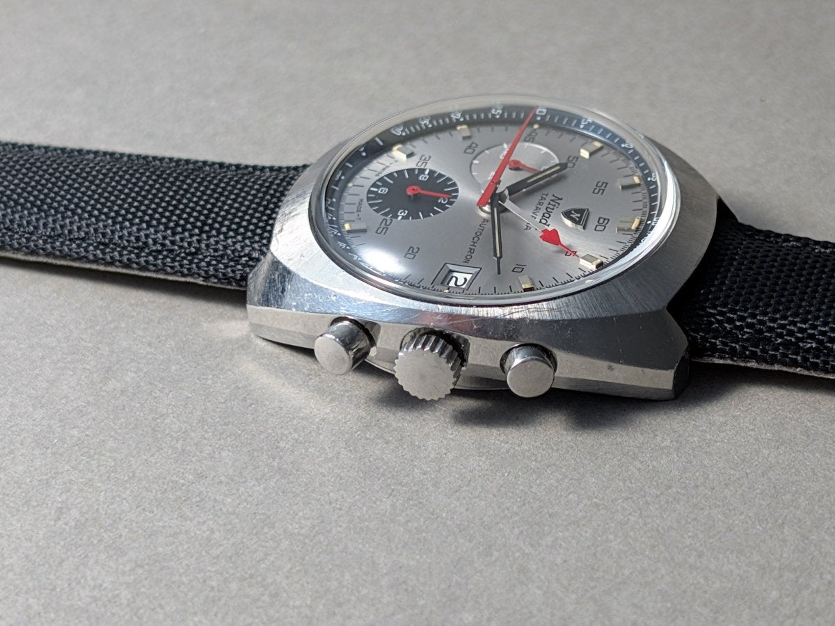 Nivada Taravana Autochron Chronograph Lemania 1341 Wristwatch