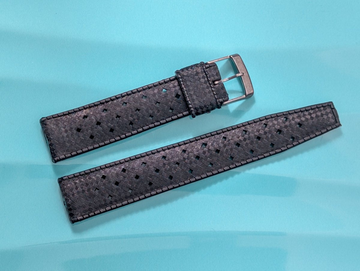 NOS Tropic Strap Black Rubber 18 mm Straight Ends 22509 INOX Buckle Strap / Bracelet