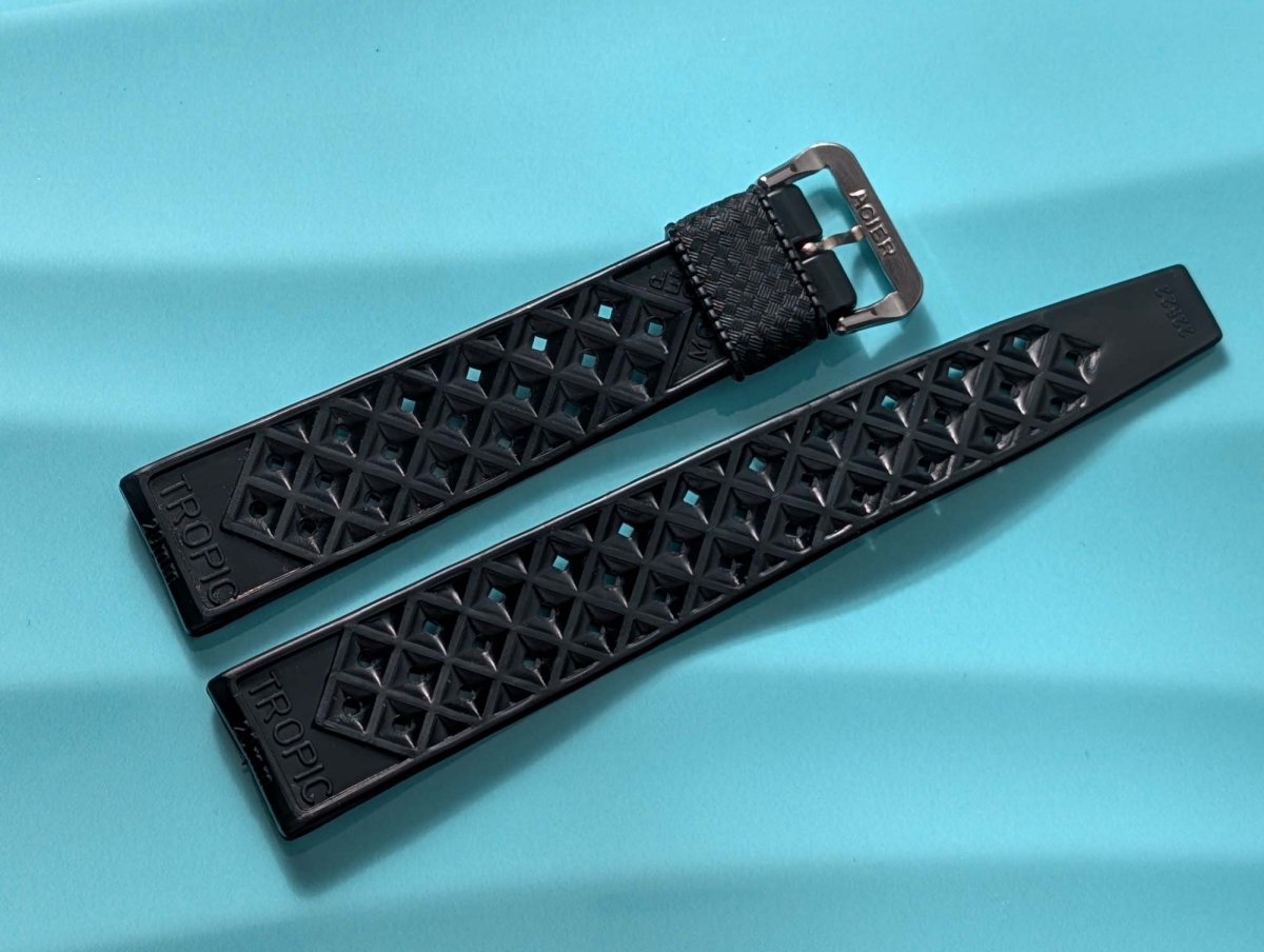NOS Tropic Strap Black Rubber 20 mm Straight Ends 22522 Strap / Bracelet