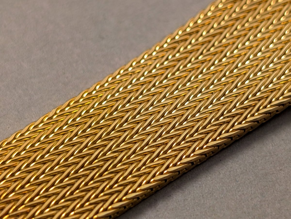 Omega De Ville Automatic 18k Yellow Gold Watch Milanaise Bracelet Wristwatch