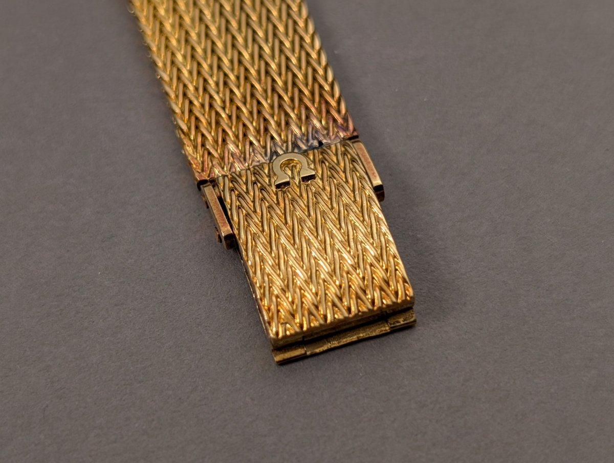 Omega De Ville Automatic 18k Yellow Gold Watch Milanaise Bracelet Wristwatch