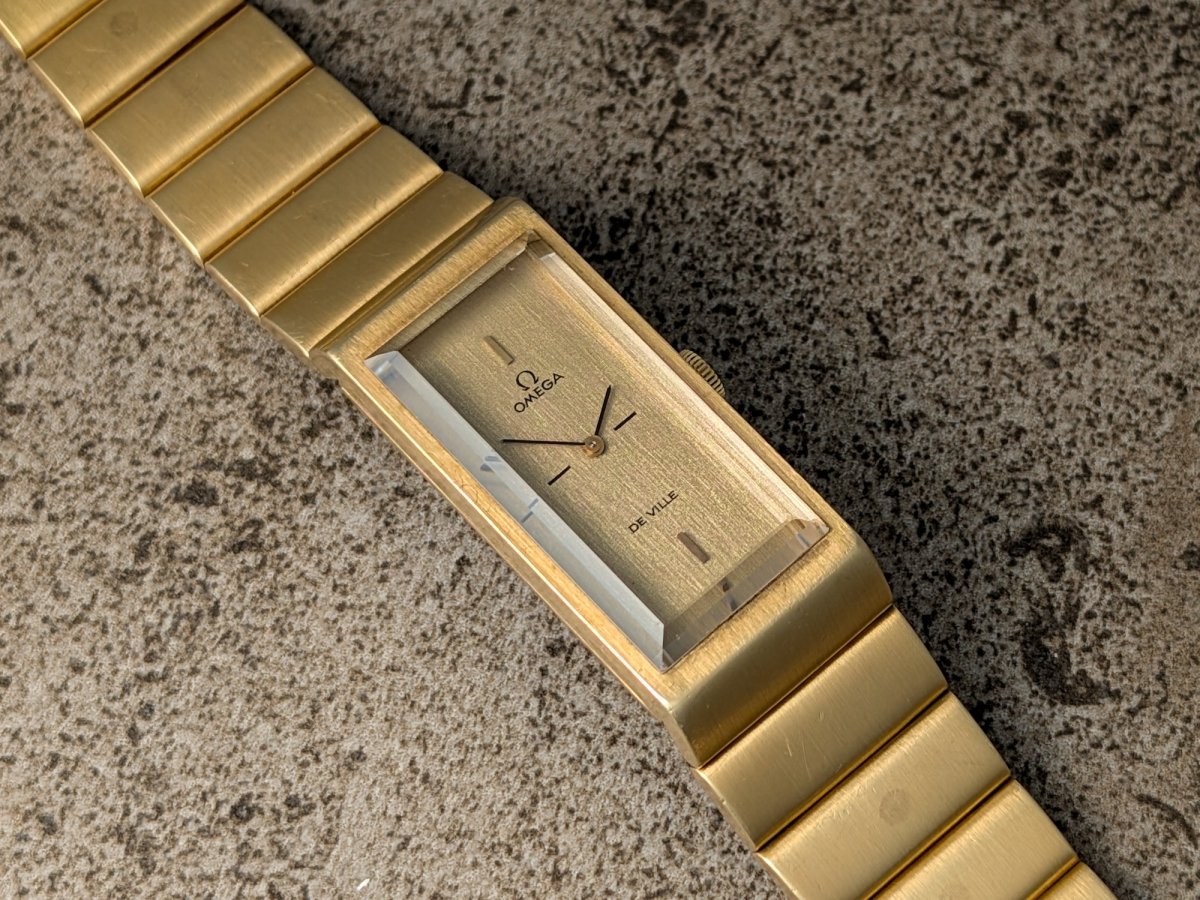 Omega De Ville Ref. 8269 18k Yellow Gold