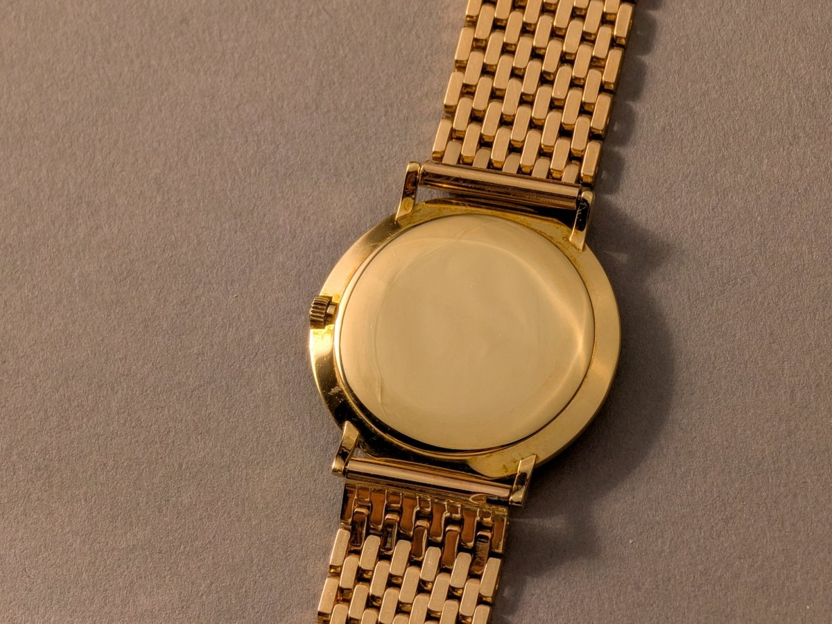 Omega Disco Volante 18K Gold 1963 Caliber 620 Wristwatch