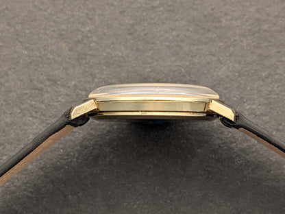 Omega Geneve Ref. 131.7021 - 14k Gold - Breguet Numerals - Caliber 601