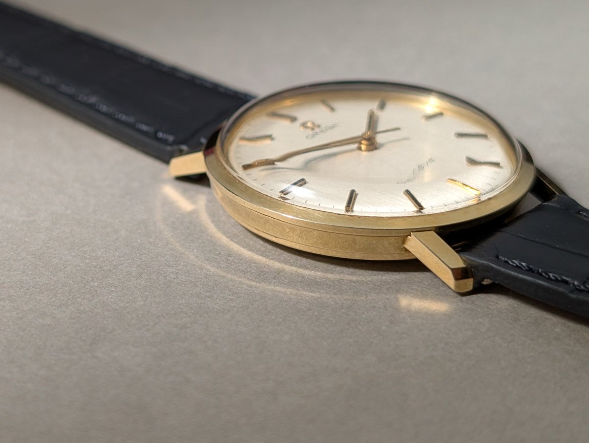 Omega Geneve Ref. 131.7021 14k Gold Caliber 601 Wristwatch