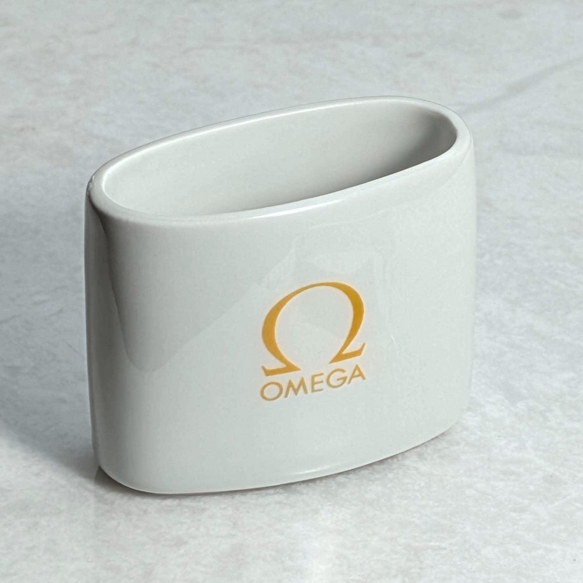 Omega Langenthal Porcelaine Pot 1968