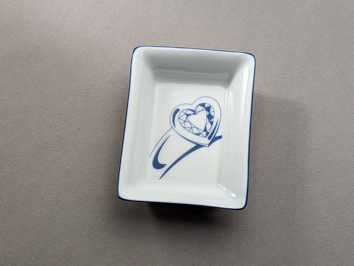 Piaget Artoria Limoges Ceramic Trinket Dish Tray Heart Ring Collectible