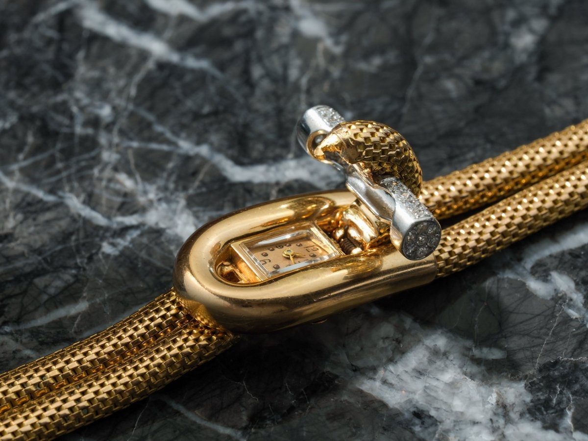 Secret Jewelery Watch Mid Century Gold Platinum and Diamonds Wristwatch
