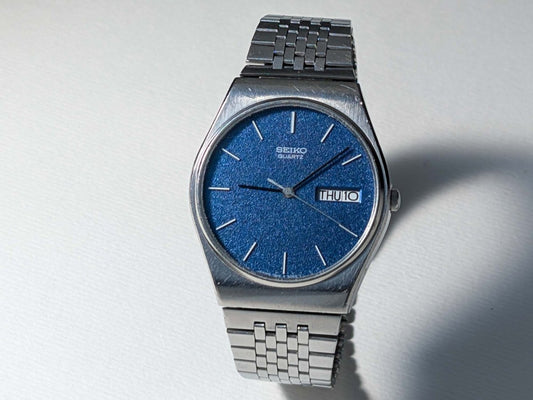 Seiko 7813 - 8009 Blue Sparkle Dial Wristwatch