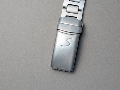 Sinn 444 Sportuhr White Dial Steel Bracelet Wristwatch