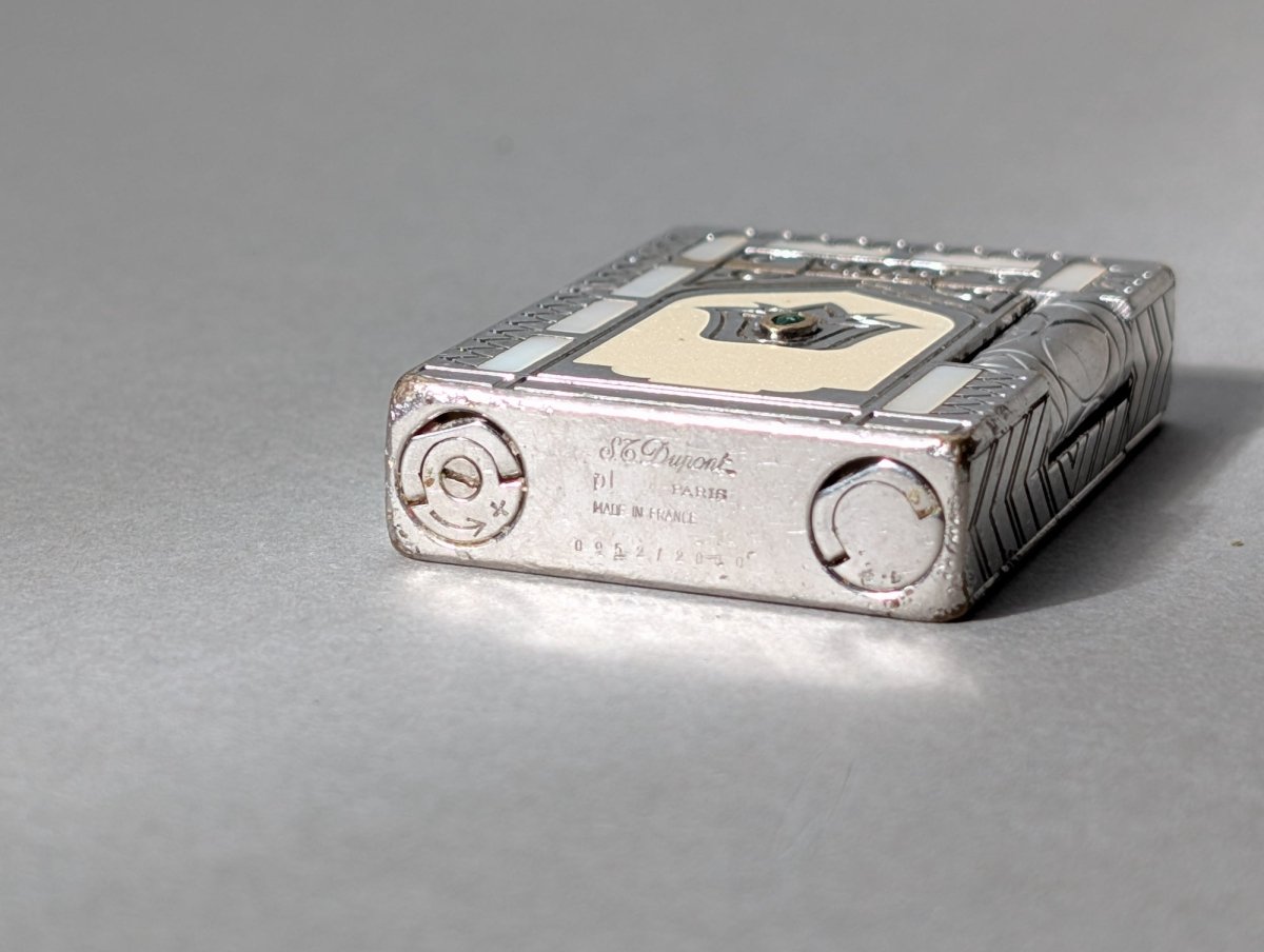 S.T. Dupont Ligne 2 Taj Mahal Limited Edition Collectible