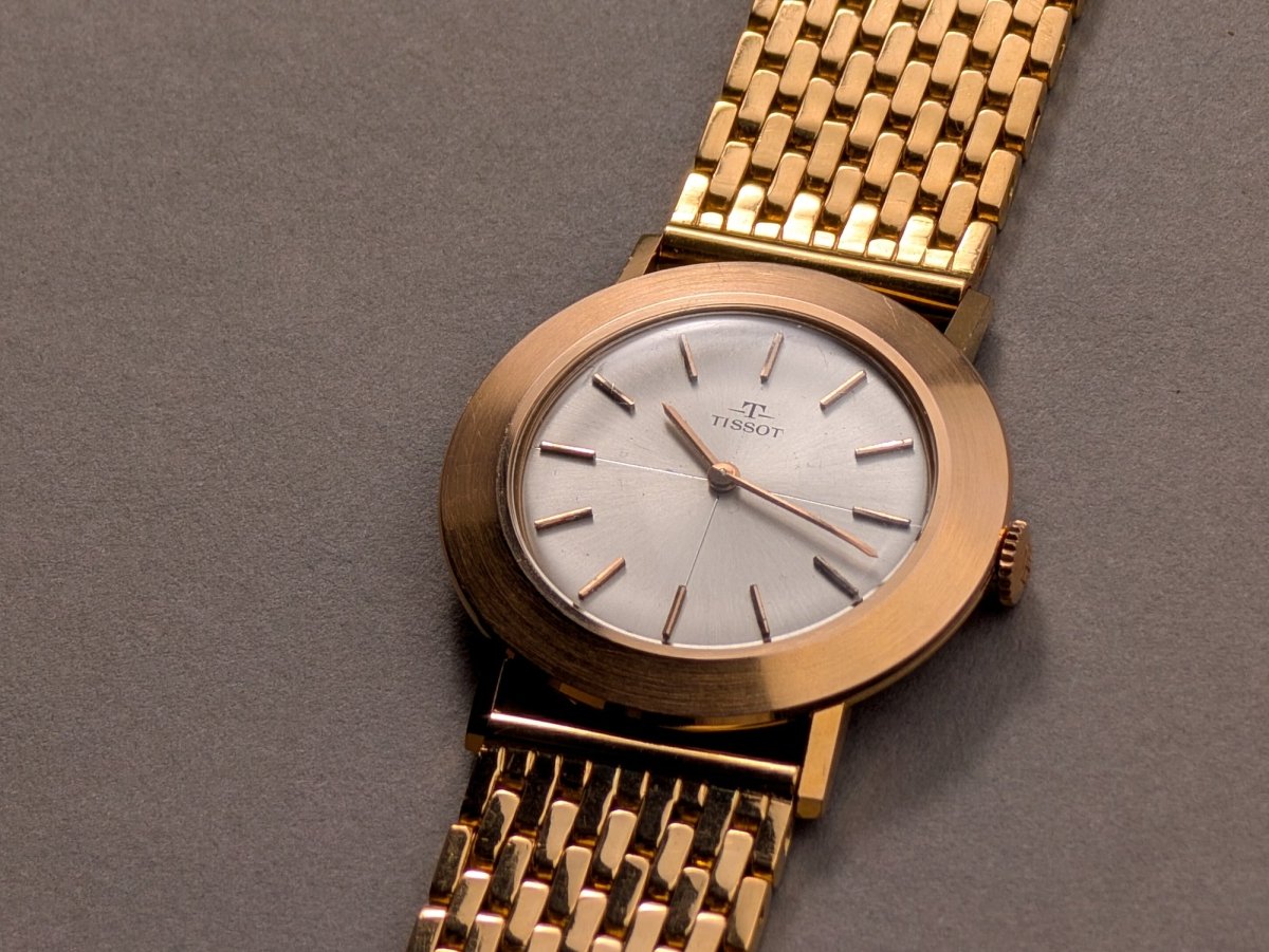 Tissot Disco Volante 18K Gold 1964 Ref 17063 Wristwatch