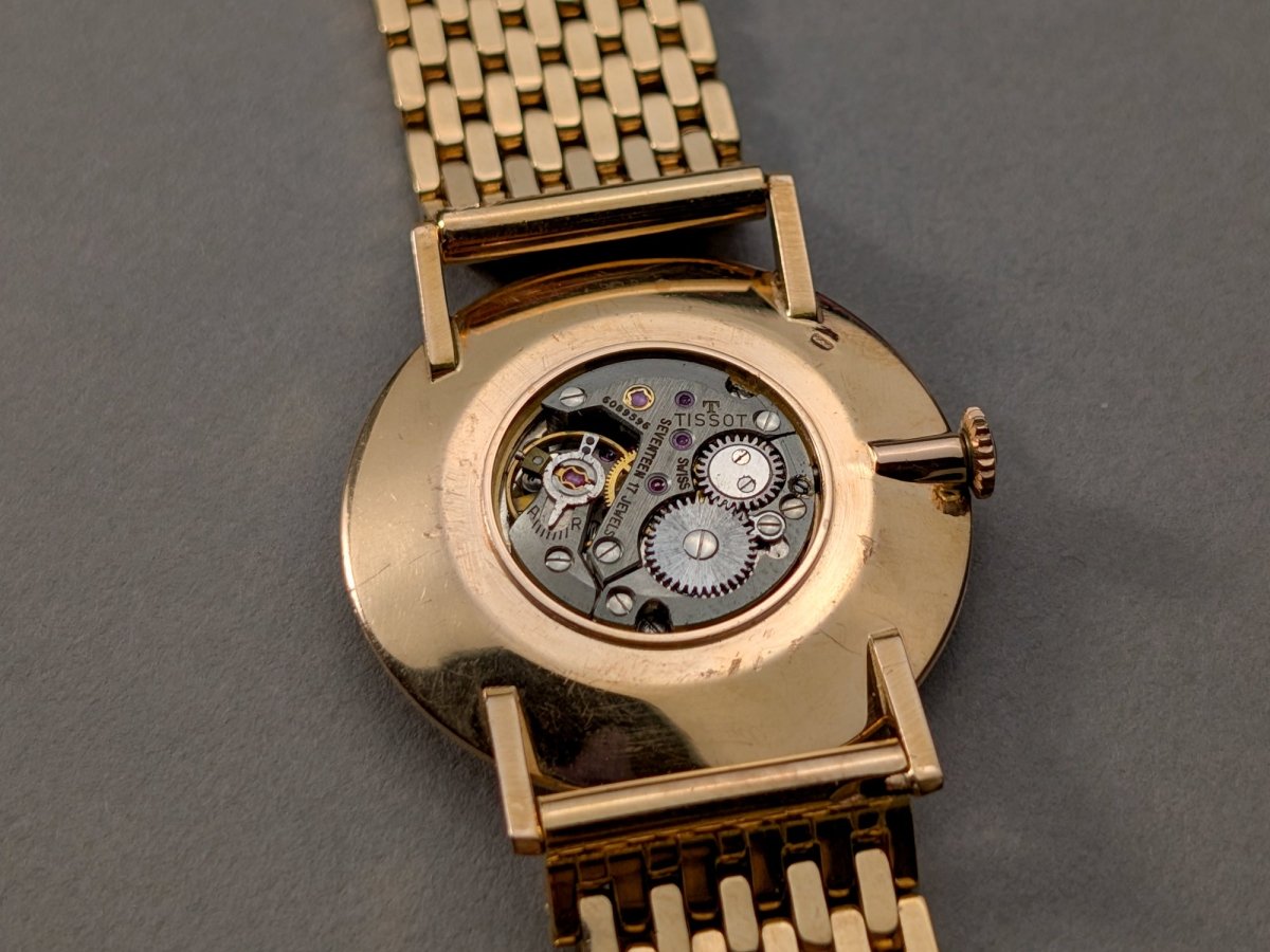 Tissot Disco Volante 18K Gold 1964 Ref 17063 Wristwatch