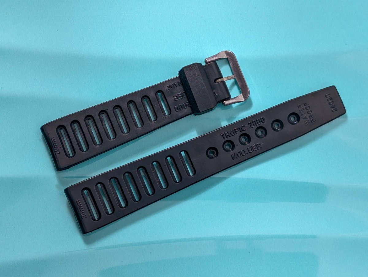 Tropic 2000 Strap Black Rubber 20 mm 24020 Strap / Bracelet